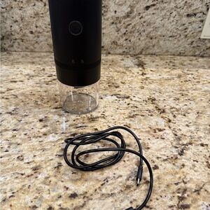 Compact Electric Burr Grinder - Black